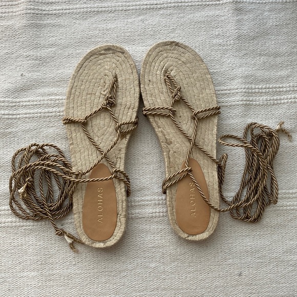 Alohas Shoes - Alohas size 9 gladiator sandales